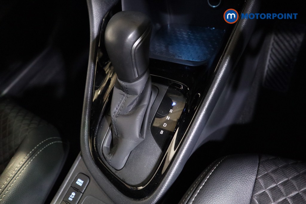 Used Toyota Yaris for sale - 77207922: Photo 18