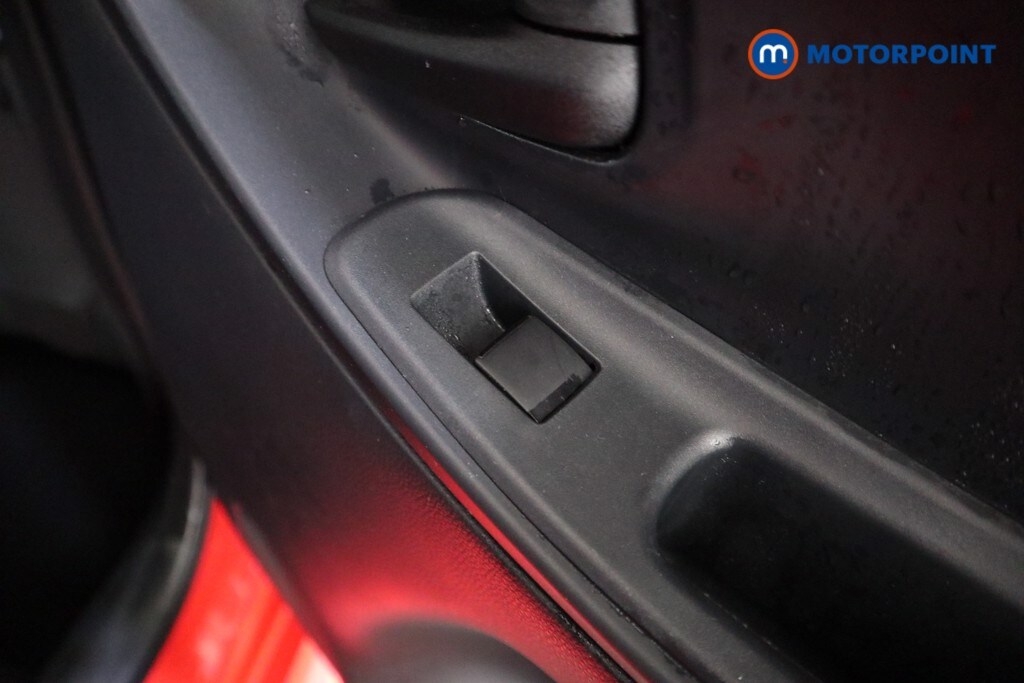 Used Toyota Yaris for sale - 77207922: Photo 25