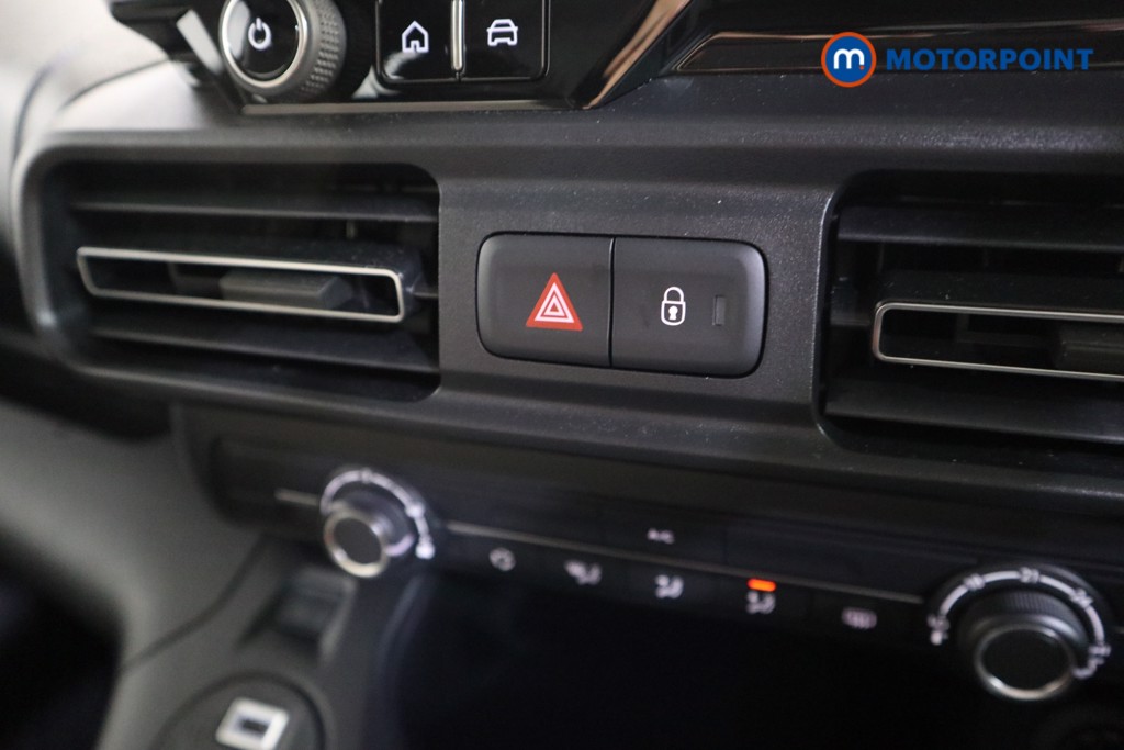 Used Citroen Berlingo 2025 for sale - 77965998: Photo 16