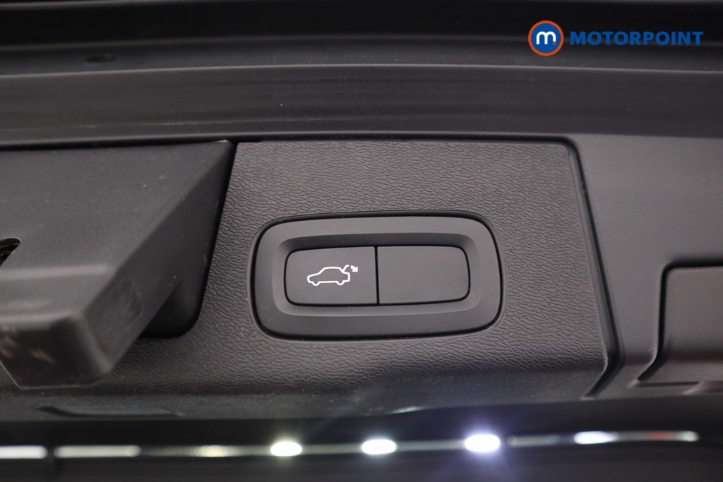 Used Volvo XC60 2021 for sale - 77641513: Photo 27