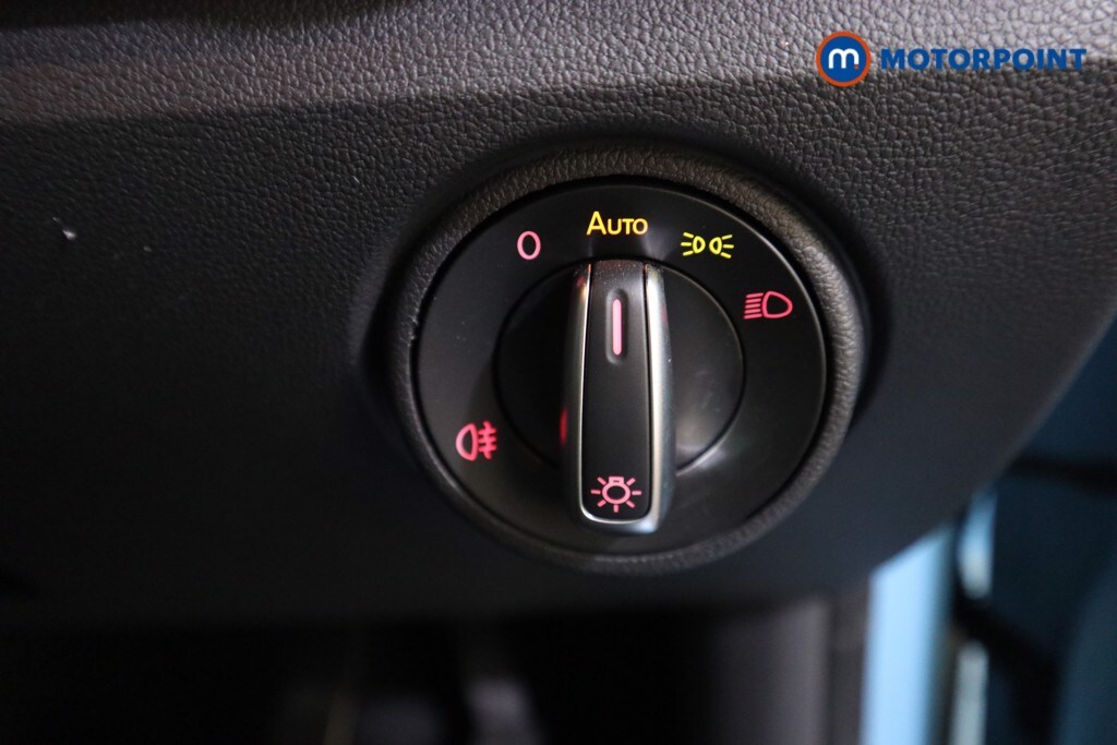 Used Volkswagen up! 2023 for sale - 77354790: Photo 16