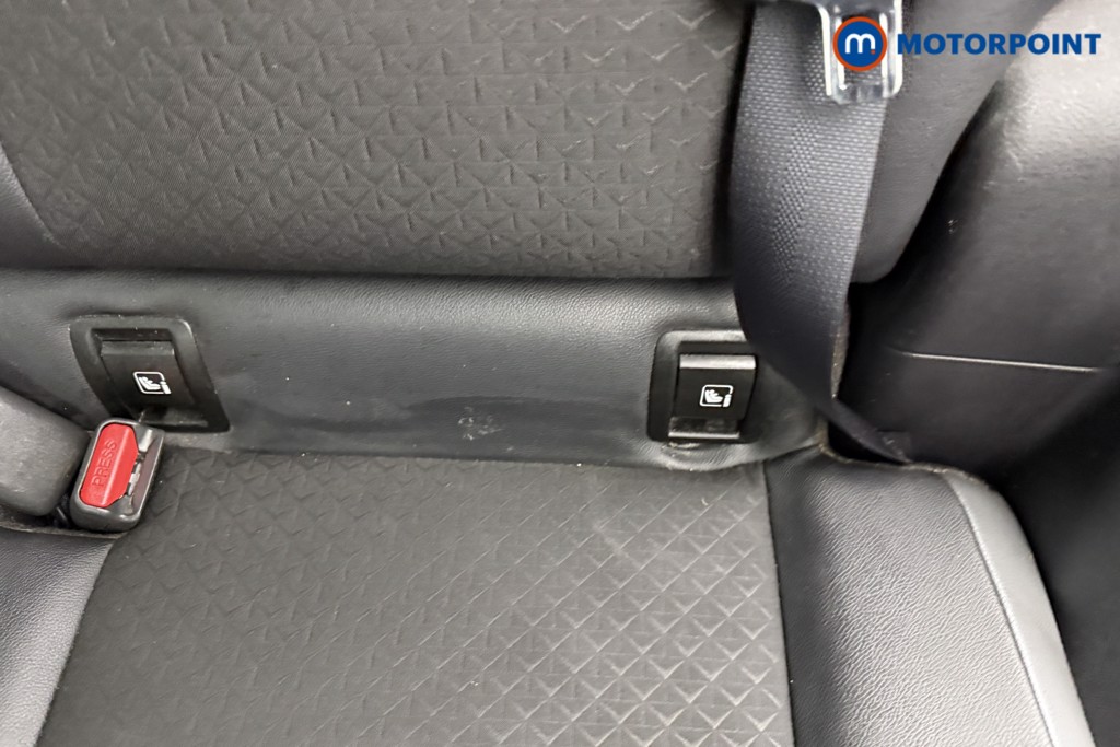 Used Nissan Juke 2023 for sale - 76961100: Photo 30