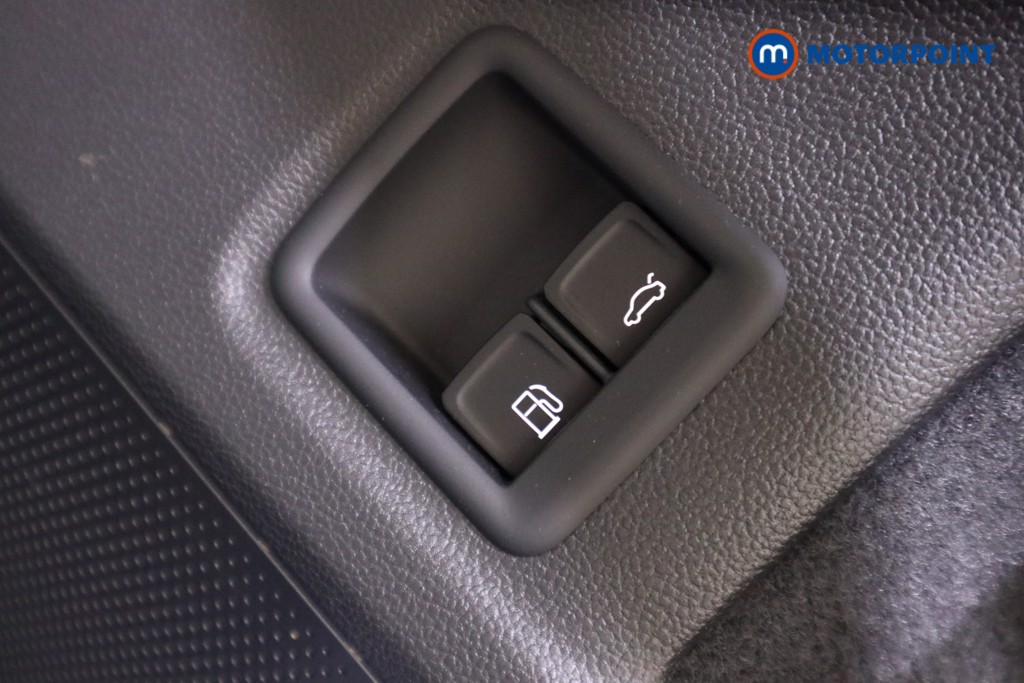 Used Volkswagen Passat 2025 for sale - 76862630: Photo 17