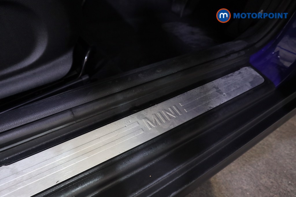 Used MINI Hatch 2018 for sale - 76807943: Photo 21