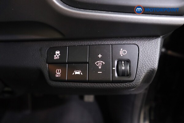 Used Kia Stonic 2019 for sale - 76180646: Photo 18