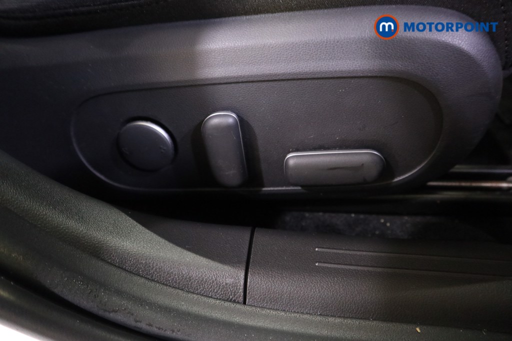 Used Hyundai IONIQ 6 2023 for sale - 76967985: Photo 16