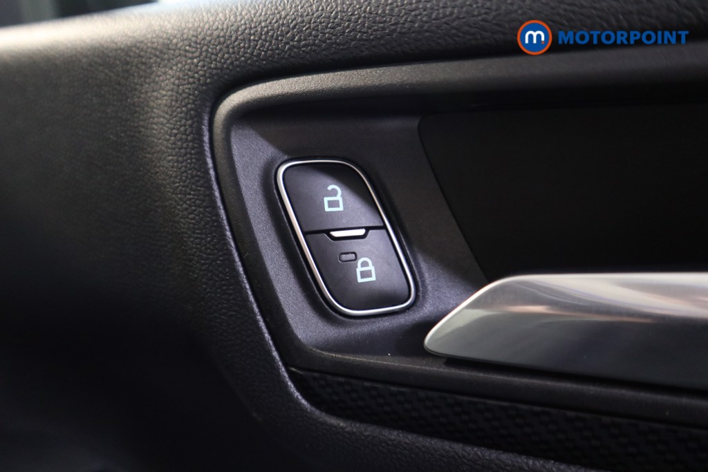 Used Ford Kuga 2022 for sale - 77026102: Photo 22