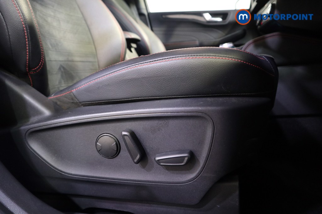 Used Ford Kuga 2022 for sale - 77026102: Photo 24