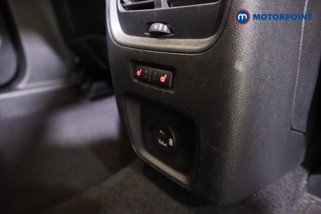 Used Ford Kuga 2022 for sale - 77026102: Photo 28