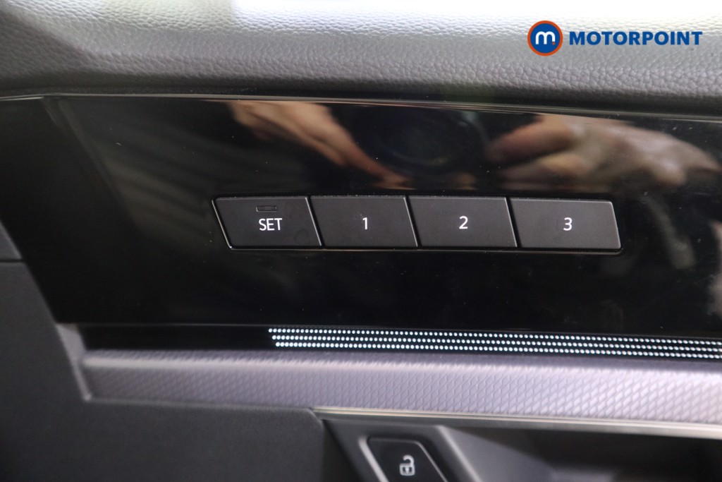 Used Volkswagen Touareg 2023 for sale - 78095464: Photo 25