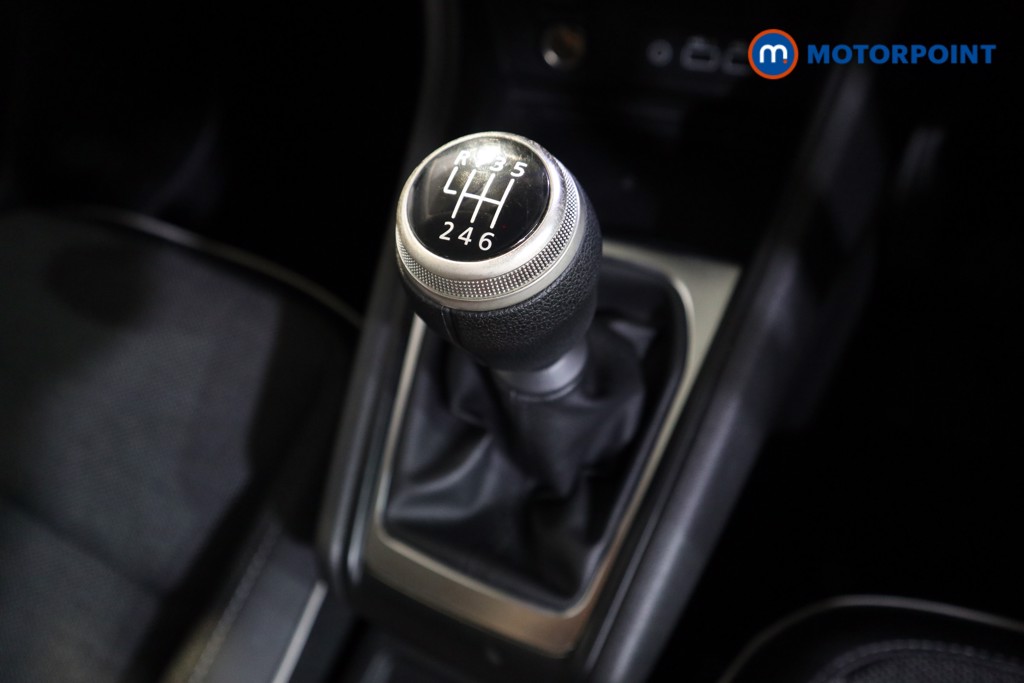 Used Renault Captur 2024 for sale - 76807937: Photo 16