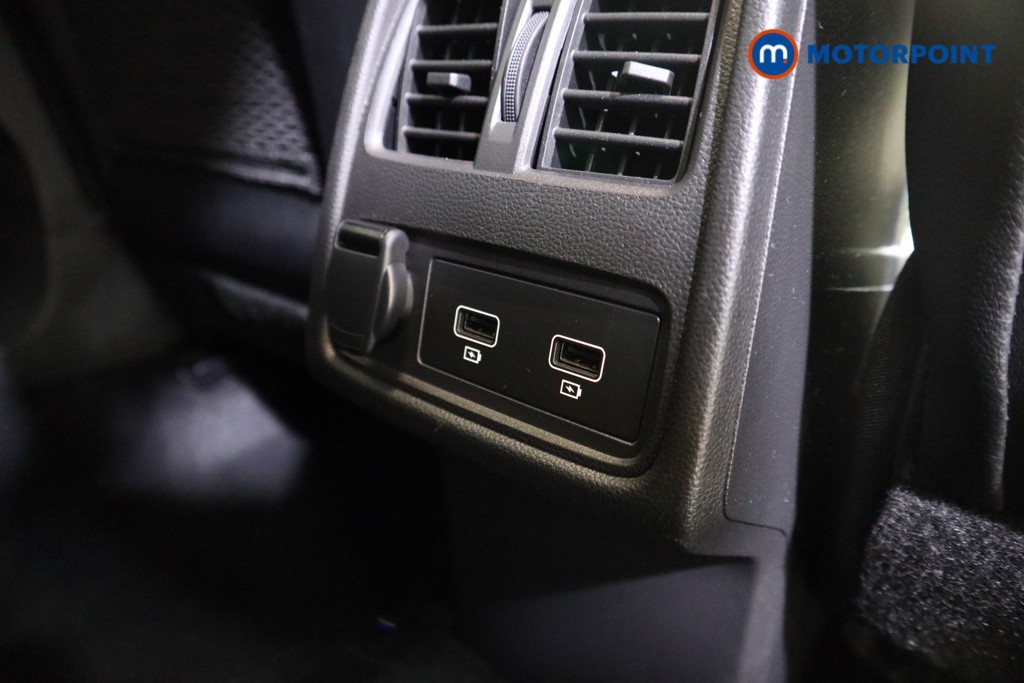 Used Renault Captur 2024 for sale - 76807937: Photo 23