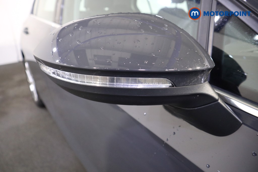 Used Volkswagen Golf 2024 for sale - 76889949: Photo 31