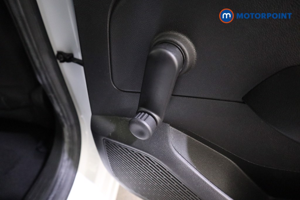 Used Renault Clio 2020 for sale - 77878539: Photo 24