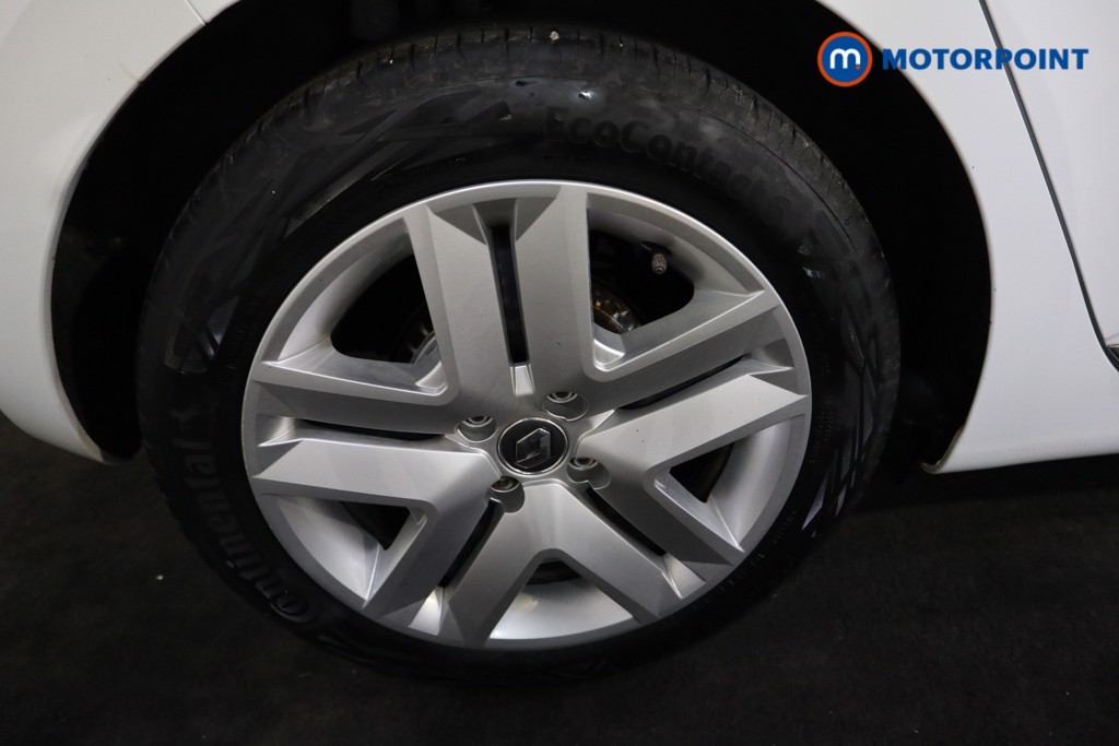 Used Renault Clio 2020 for sale - 77878539: Photo 26