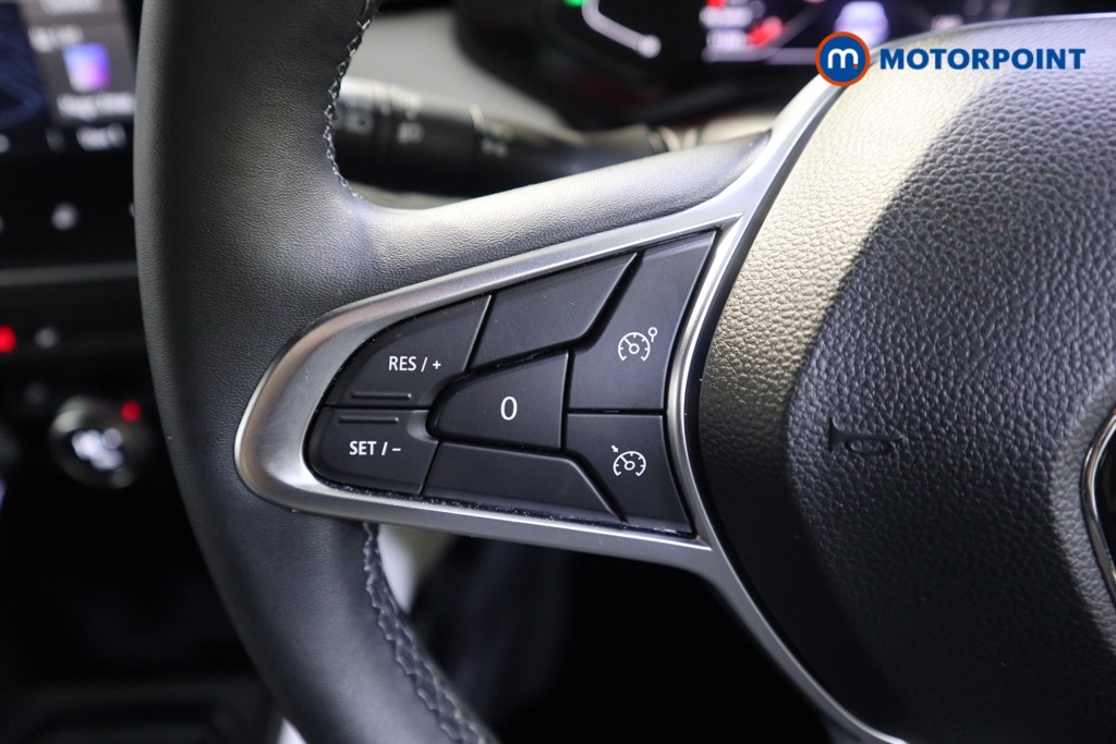 Used Renault Clio 2023 for sale - 77026182: Photo 11