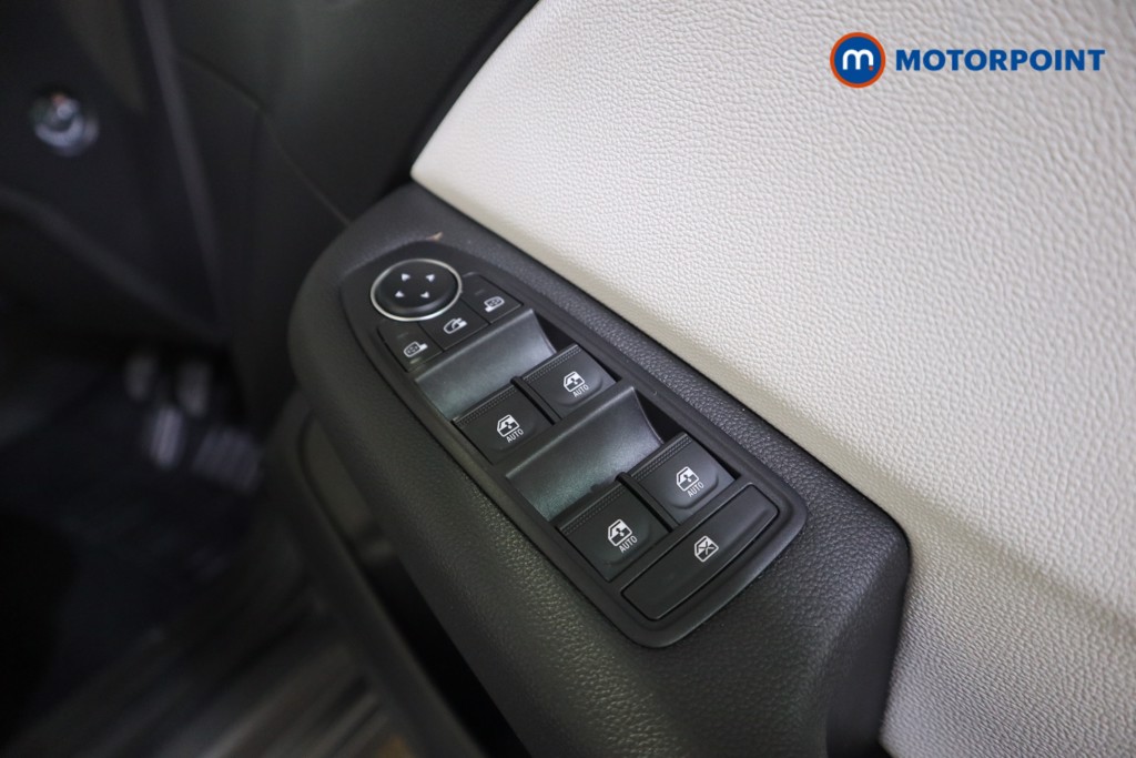 Used Renault Clio 2023 for sale - 77026182: Photo 20