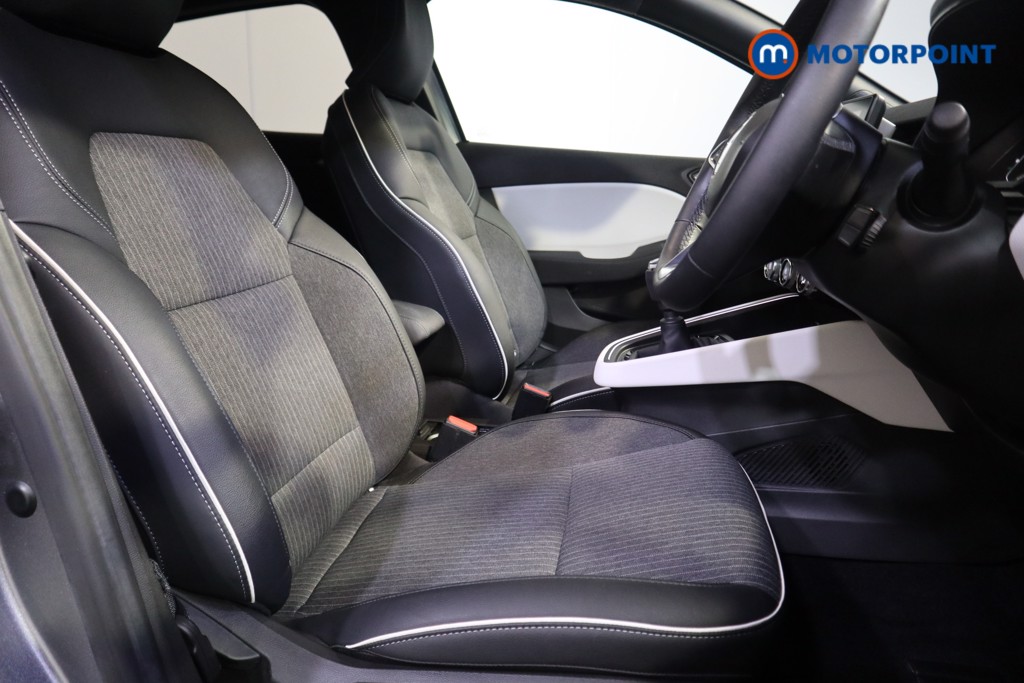 Used Renault Clio 2023 for sale - 77026182: Photo 21