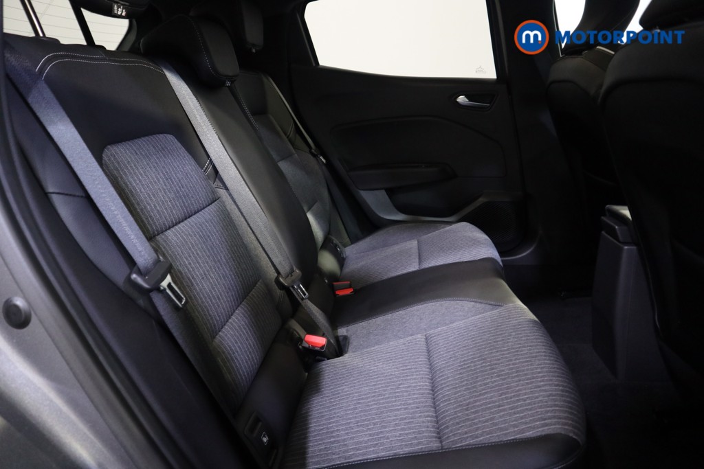 Used Renault Clio 2023 for sale - 77026182: Photo 22