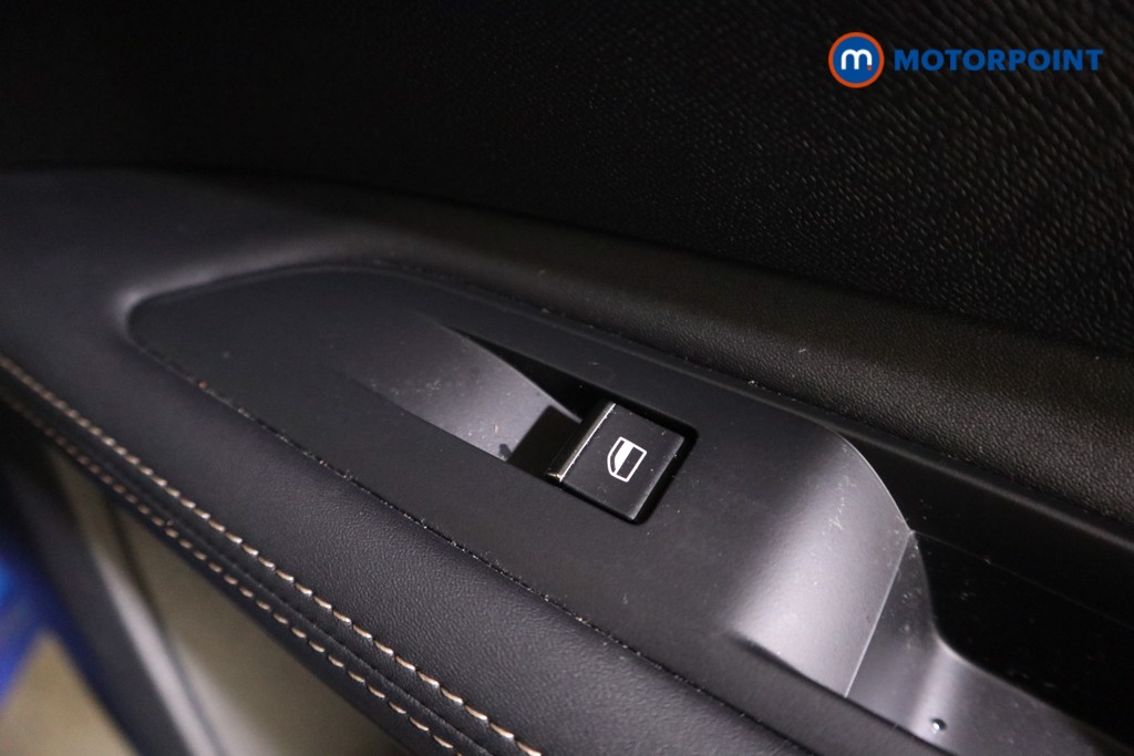 Used Peugeot 3008 2022 for sale - 77935277: Photo 32