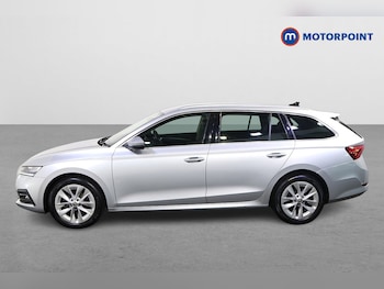 Used Skoda Octavia 2023 for sale - 77582350: Photo