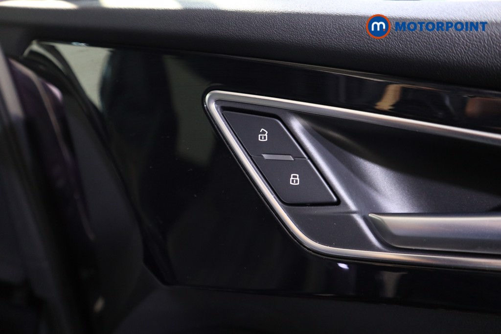 Used Audi Q4 e-tron 2025 for sale - 77848985: Photo 21