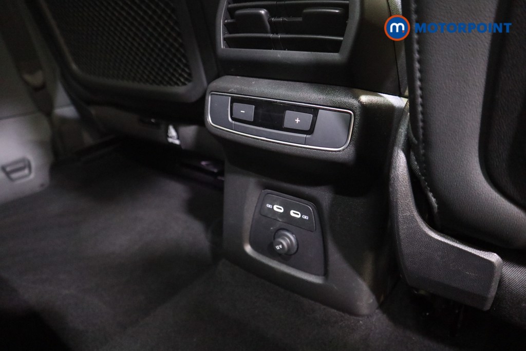 Used Audi Q4 e-tron 2025 for sale - 77848985: Photo 28