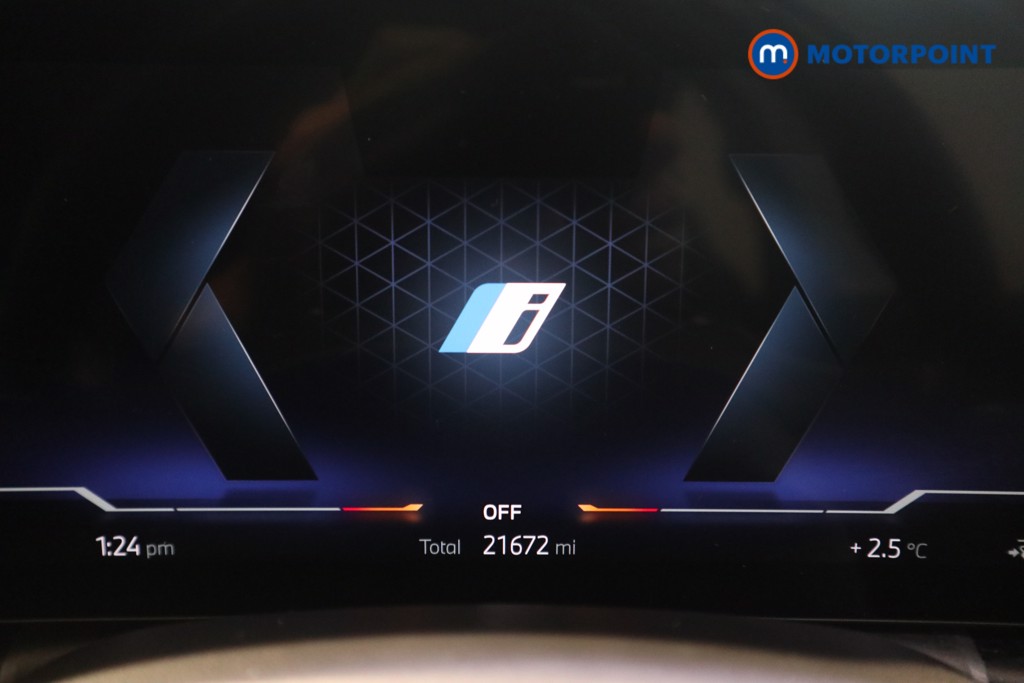 Used BMW i4 2022 for sale - 76653622: Photo 13