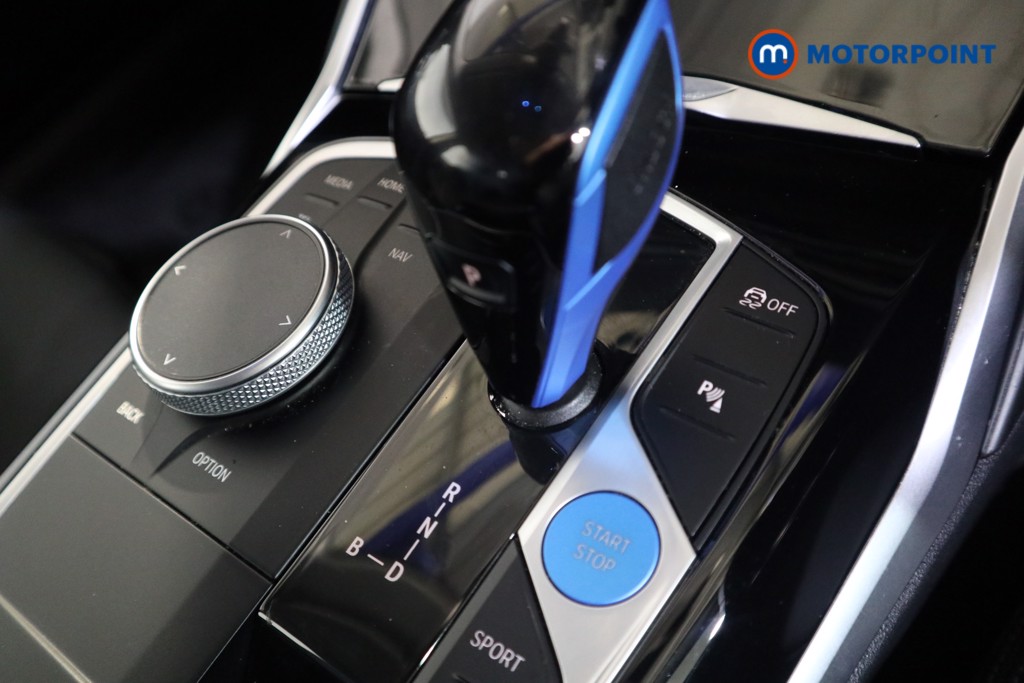 Used BMW i4 2022 for sale - 76653622: Photo 18