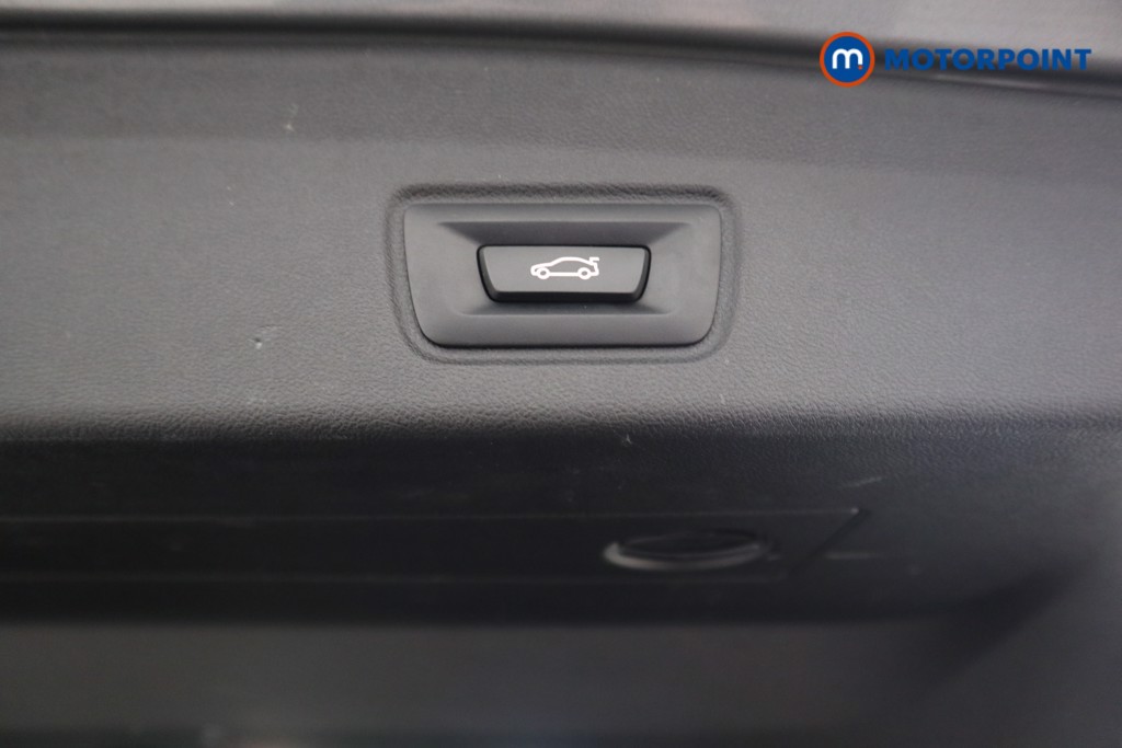 Used BMW i4 2022 for sale - 76653622: Photo 30