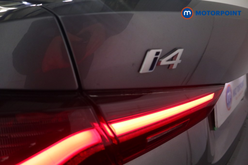 Used BMW i4 2022 for sale - 76653622: Photo 40