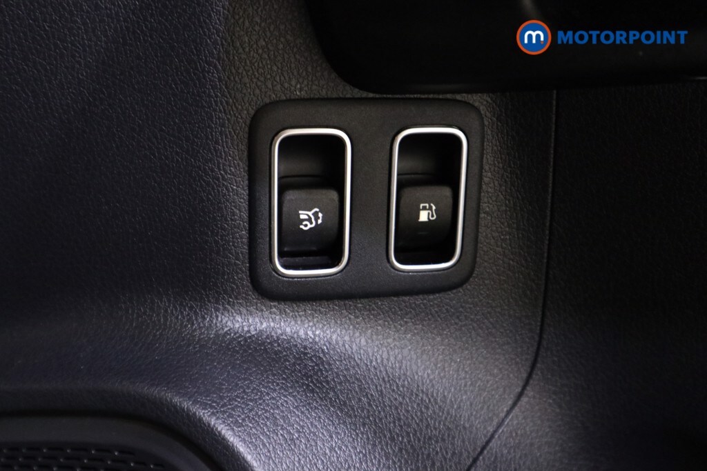 Used Mercedes-Benz GLA 2021 for sale - 77845043: Photo 26