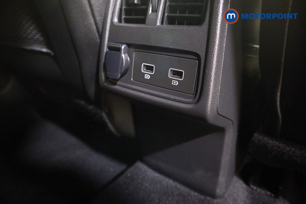 Used Renault Captur 2023 for sale - 77519903: Photo 25