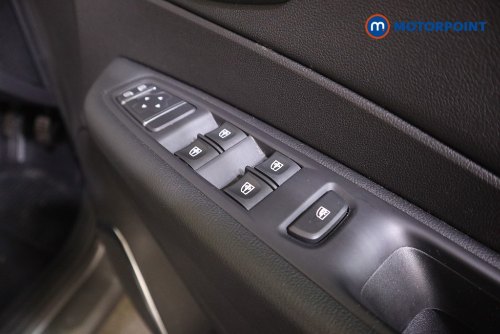 Used Renault Captur 2018 for sale - 76491527: Photo 14