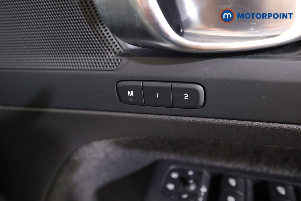 Used Volvo XC40 2024 for sale - 77462821: Photo 21