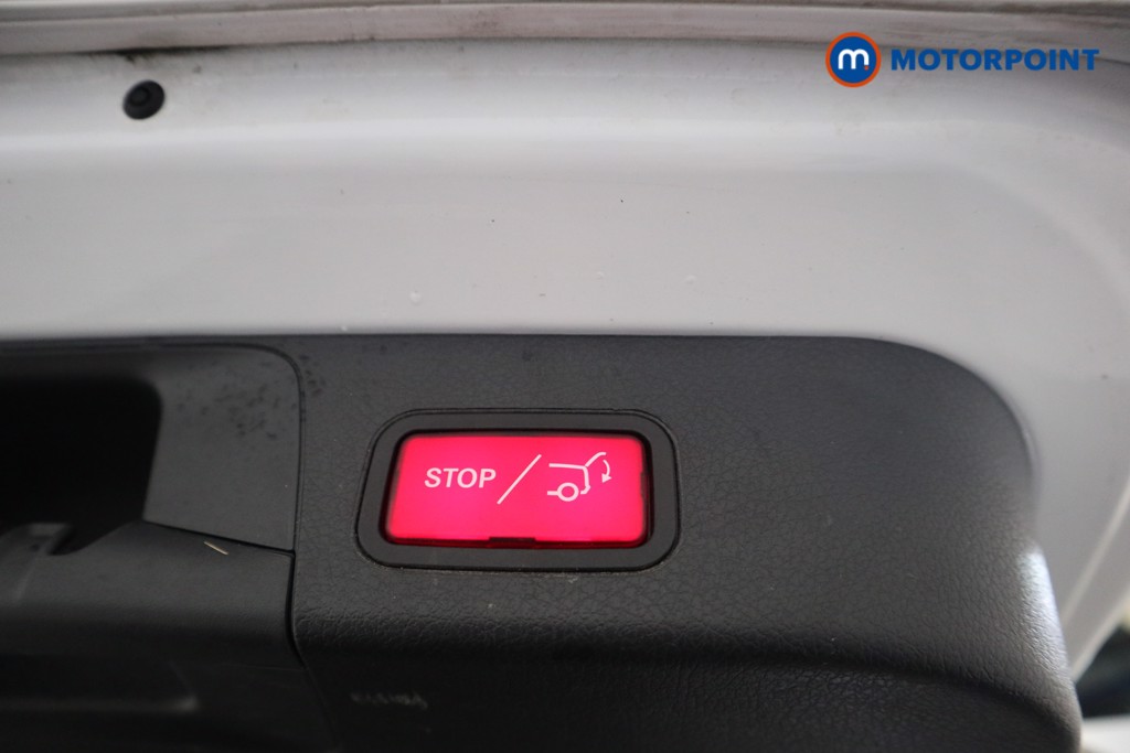 Used Mercedes-Benz GLB 2020 for sale - 76641309: Photo 29