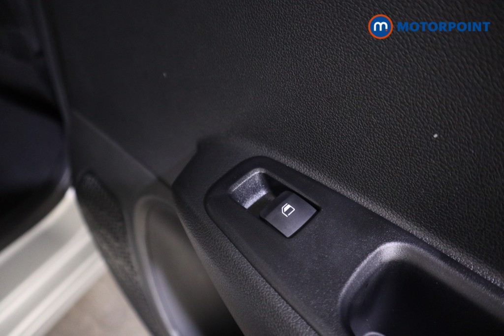 Used Hyundai i10 2021 for sale - 76364249: Photo 23