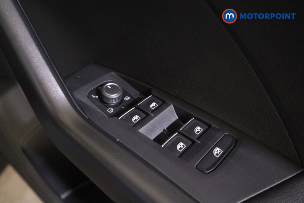 Used Volkswagen T-Cross 2023 for sale - 77354902: Photo 21