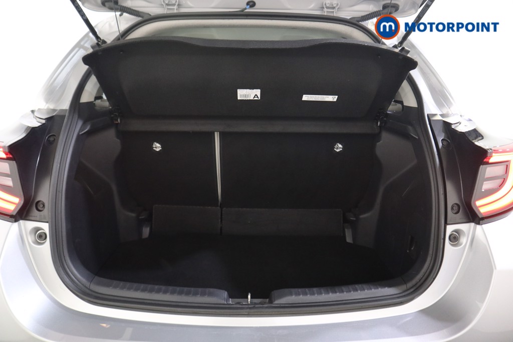 Used Toyota Yaris 2022 for sale - 76603655: Photo 16