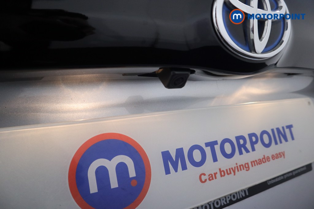 Used Toyota Yaris 2022 for sale - 76603655: Photo 32