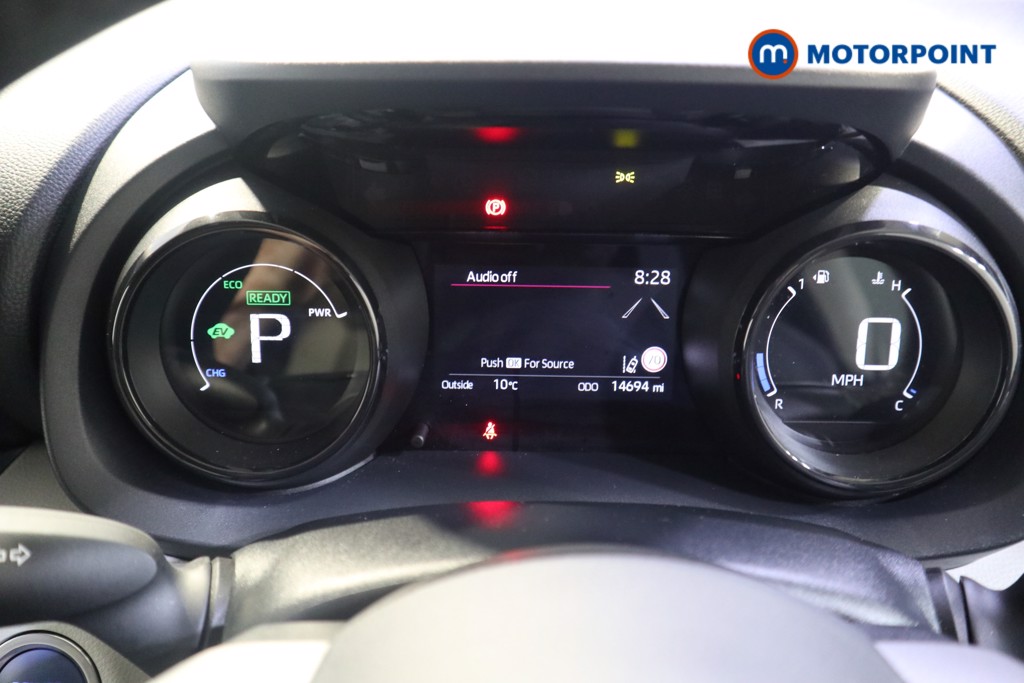 Used Toyota Yaris 2022 for sale - 76603655: Photo 9