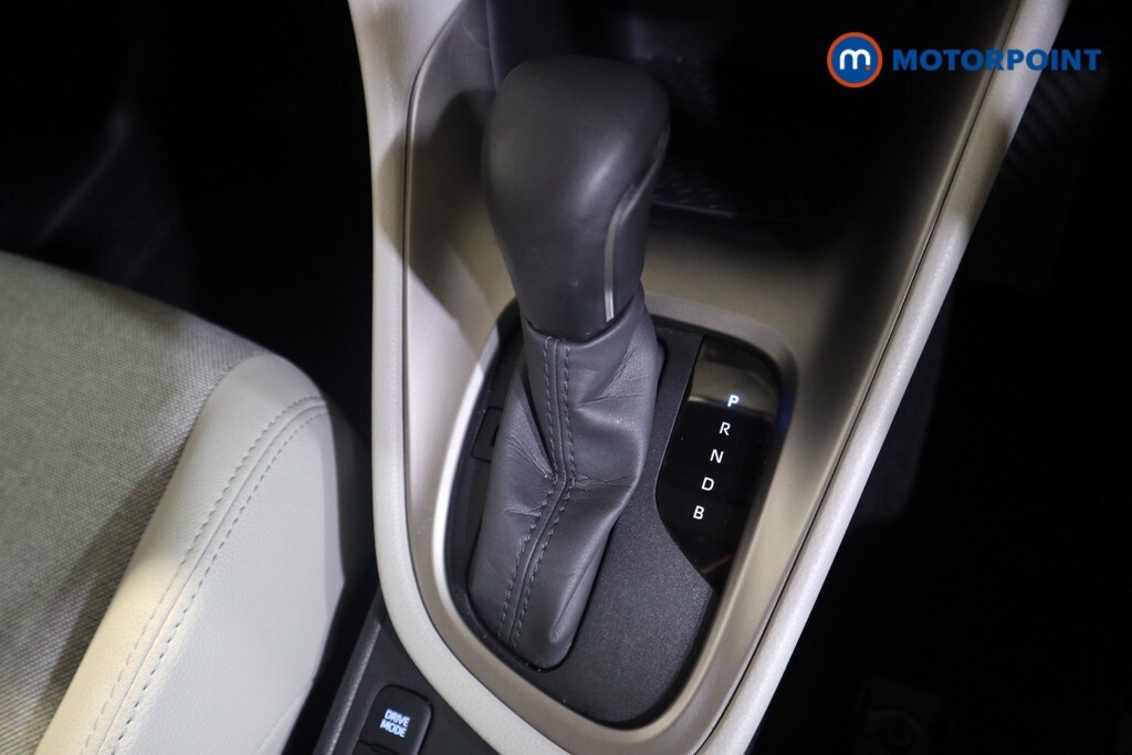 Used Toyota Yaris 2022 for sale - 77493568: Photo 18