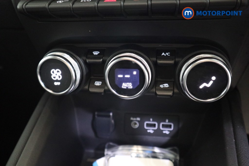 Used Renault Clio 2023 for sale - 77965991: Photo 15