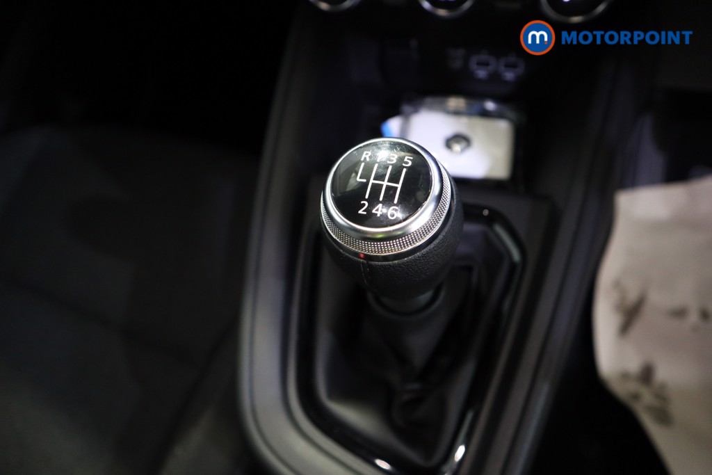 Used Renault Clio 2023 for sale - 77965991: Photo 17