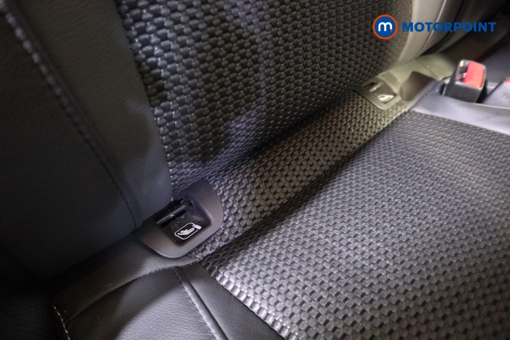 Used Suzuki SX4 S-Cross 2023 for sale - 76792579: Photo 23