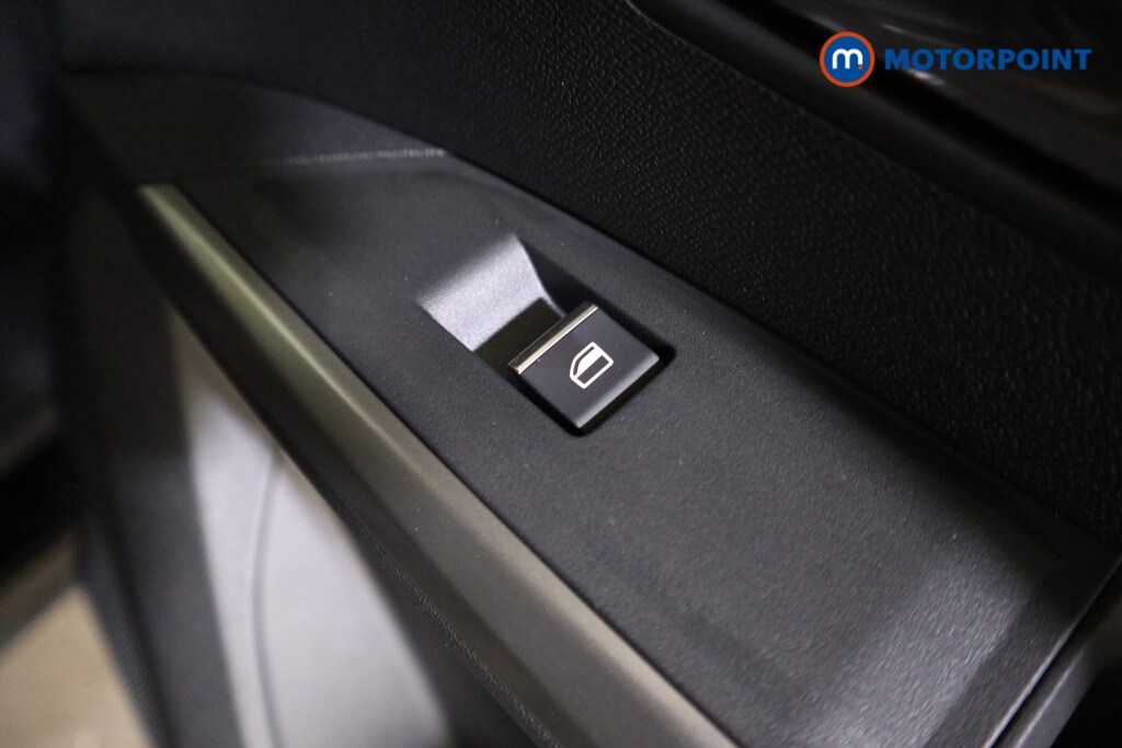 Used Peugeot 5008 2025 for sale - 77529739: Photo 32