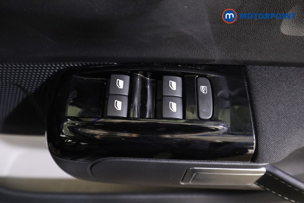 Used Citroen C3 2024 for sale - 77653991: Photo 21