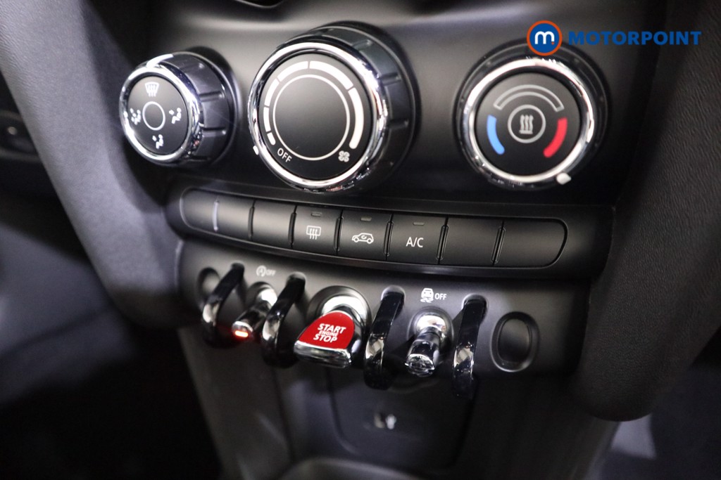 Used MINI Convertible 2018 for sale - 76638325: Photo 15