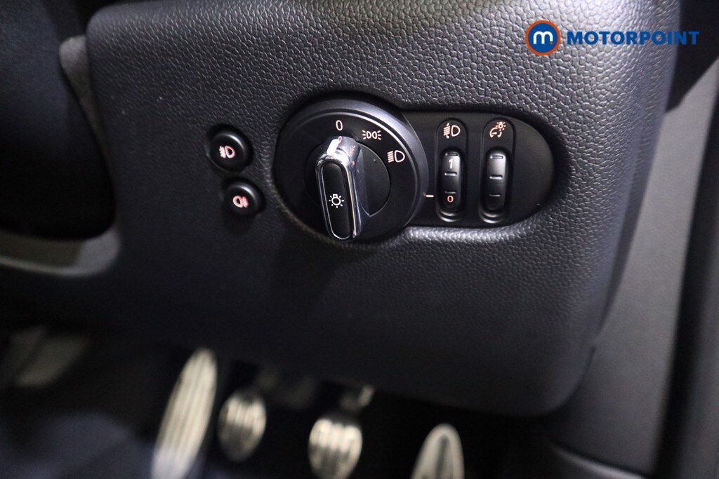 Used MINI Convertible 2018 for sale - 76638325: Photo 18