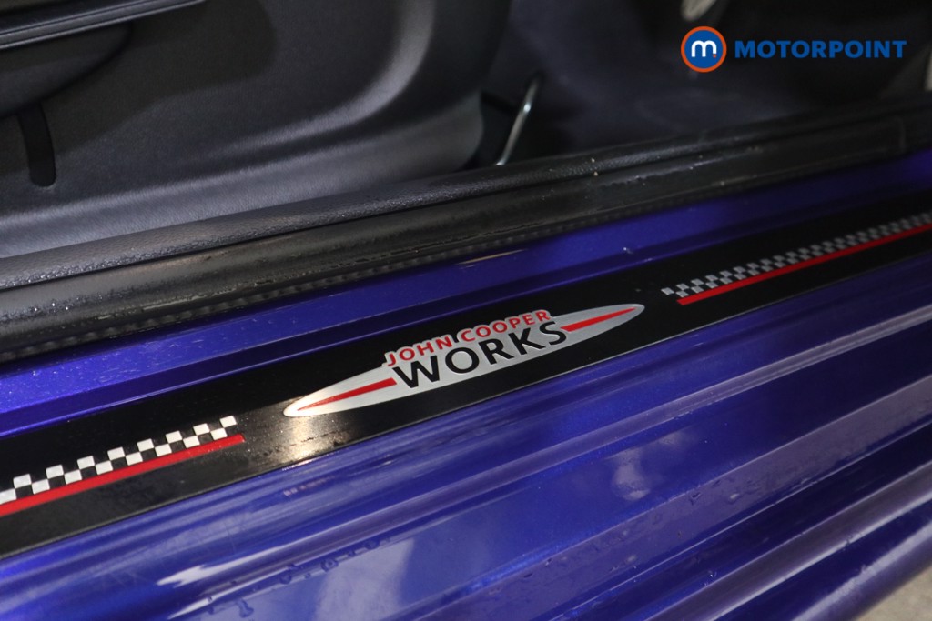 Used MINI Convertible 2018 for sale - 76638325: Photo 21